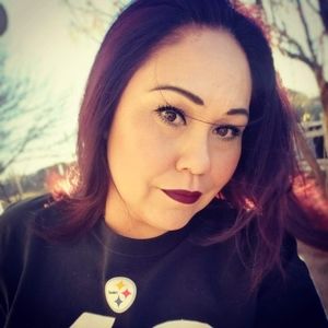 Meet your Posher, Delia